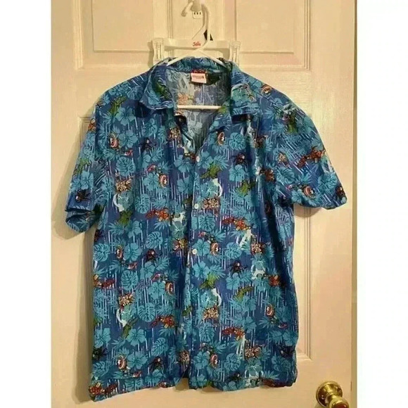 Mens Large Avengers button up shirt - Picture 1 of 2